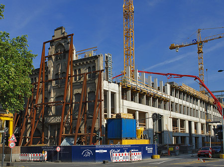 Fotos Baustelle auf der Kreuzung Komödienstraße Tunisstraße | Köln