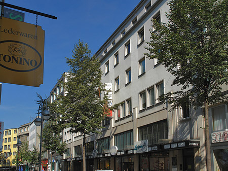 Laeden auf der Breiten Straße