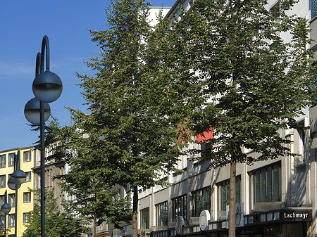 Laeden auf der Breiten Straße Foto 