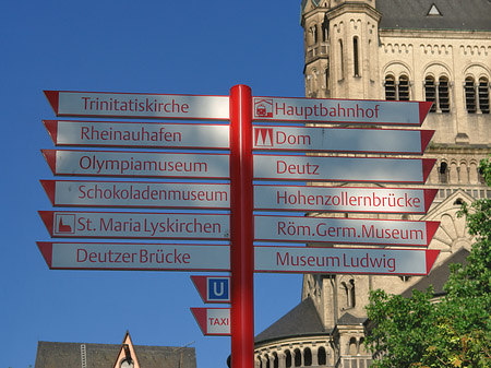 Fotos Schild vor Groß St.Martin