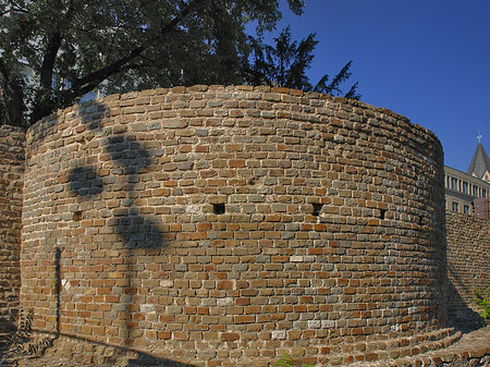 Reste des Lysolphturms Fotos